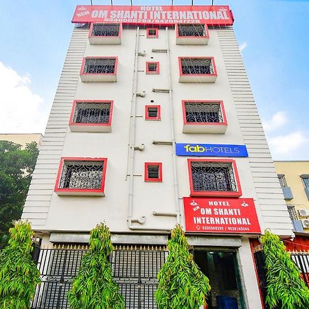 Fabexpress Om Shanti International Kolkata Luaran gambar