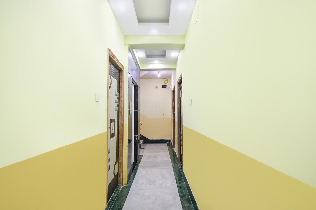 Fabexpress Om Shanti International Kolkata Luaran gambar